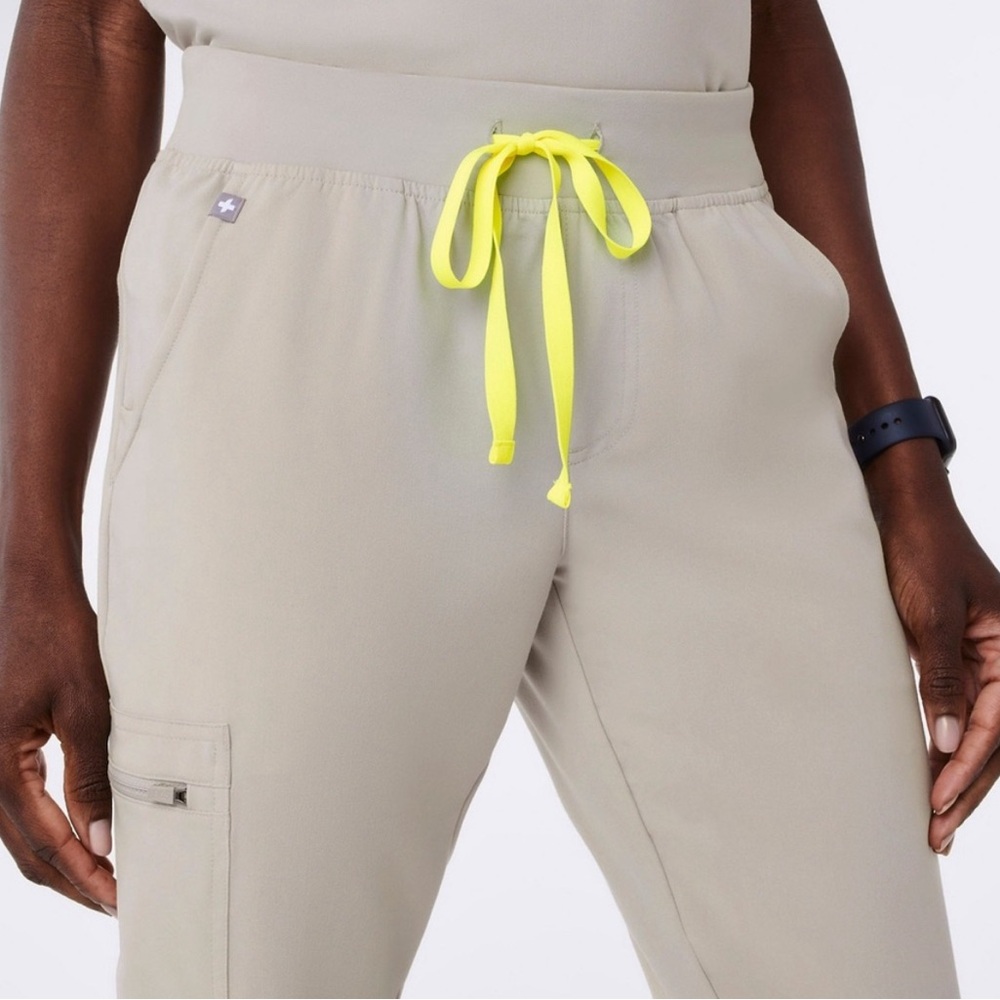 FIGS Zamora 2.0 Jogger Scrub Pants‎ XXS TAU color - Picture 2 of 5